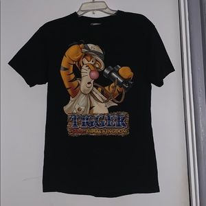 Vintage Disney animal kingdom tigger shirt